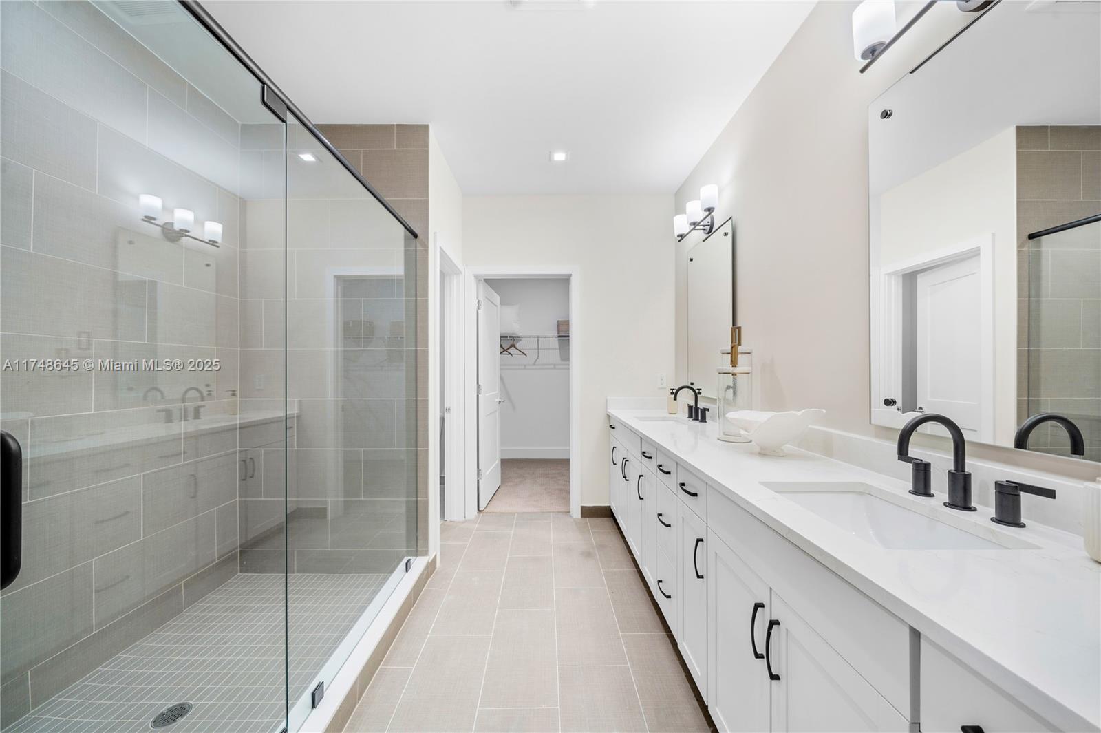 PARKWAY PRESERVE - Residential