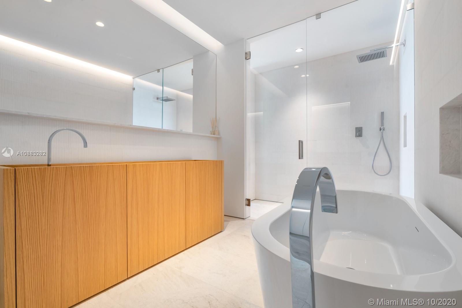 OCEANA KEY BISCAYNE CONDO - Residential