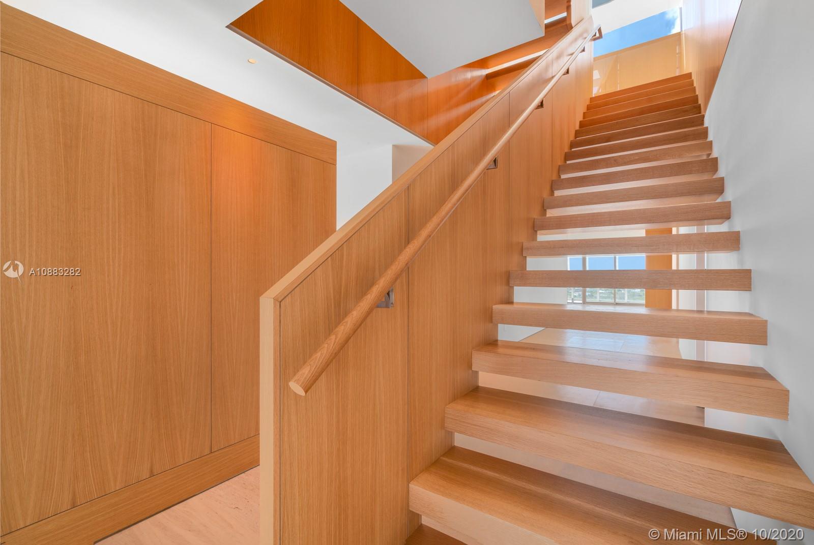 OCEANA KEY BISCAYNE CONDO - Residential