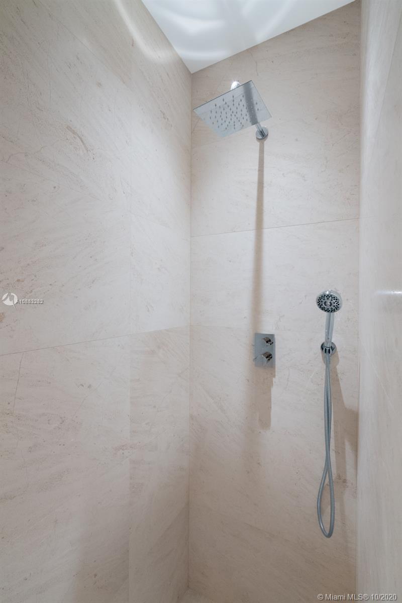 OCEANA KEY BISCAYNE CONDO - Residential