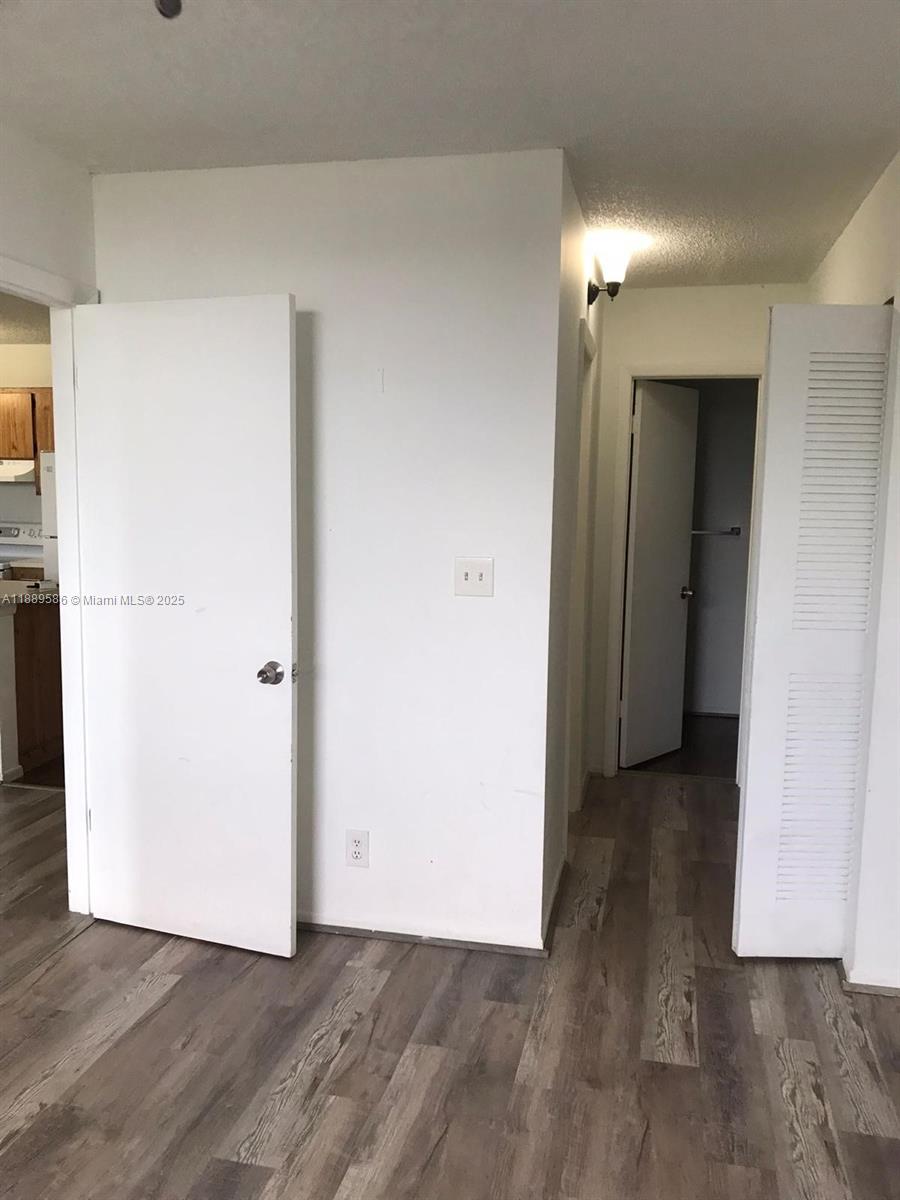 CORAL SPRINGS TOWER CLUB - Residential Lease