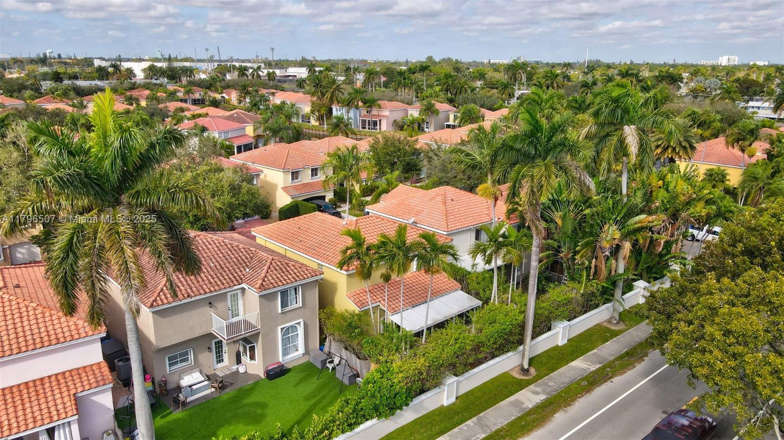 HOMES AT EAST LAKE - Residential