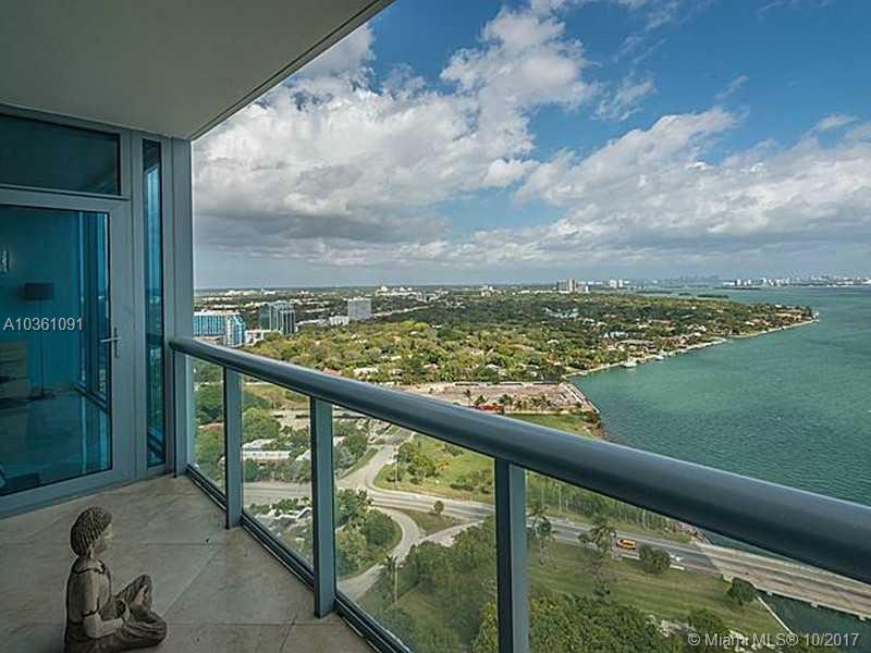 BLUE CONDO - Residential Lease