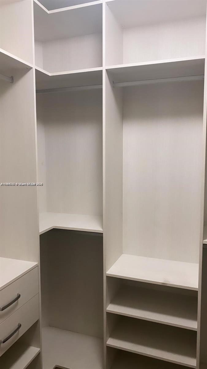 DORAL COMMONS RESIDENTIAL - Residential