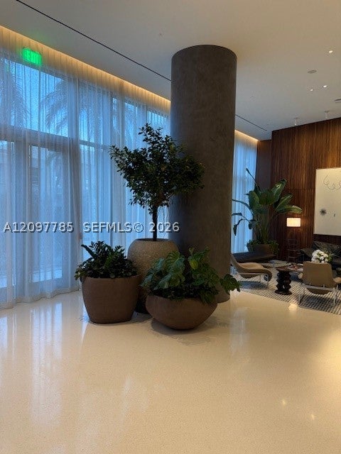 1400 BISCAYNE 2602