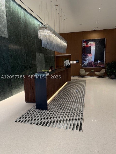 1400 BISCAYNE 2602
