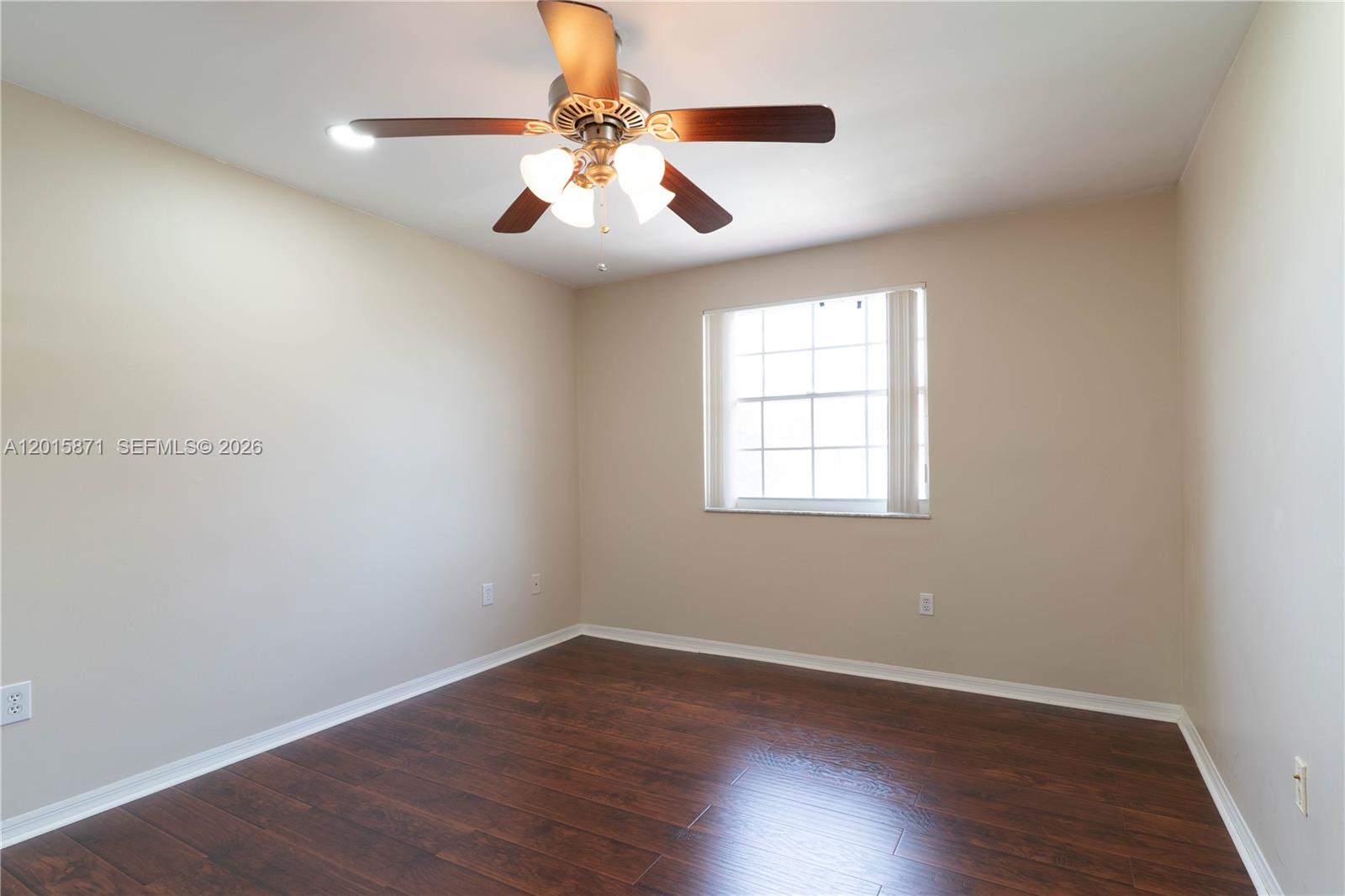 CHAPEL TRAIL II - Residential Lease