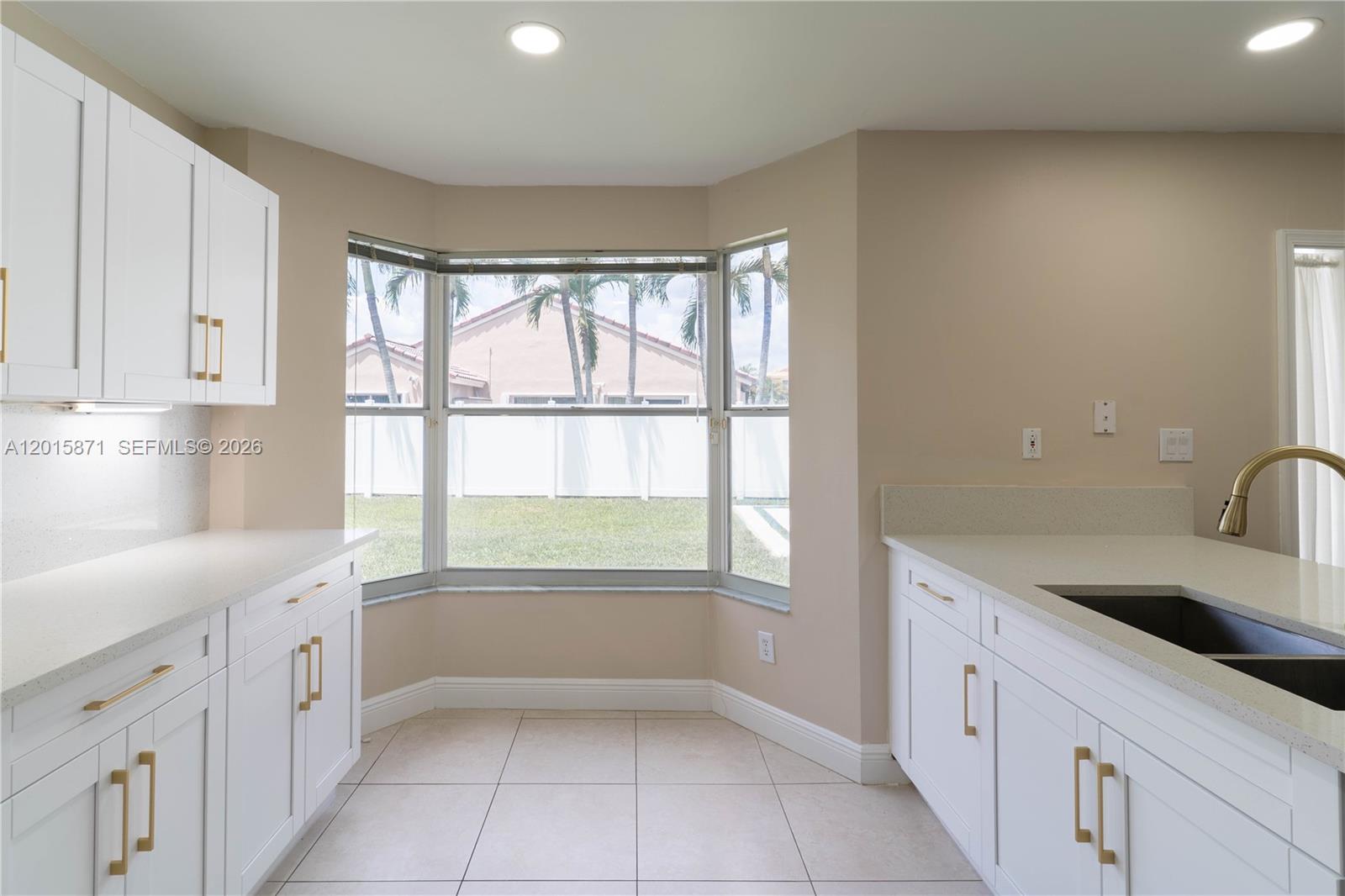 CHAPEL TRAIL II - Residential Lease