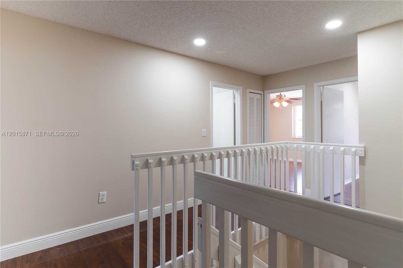 CHAPEL TRAIL II - Residential Lease