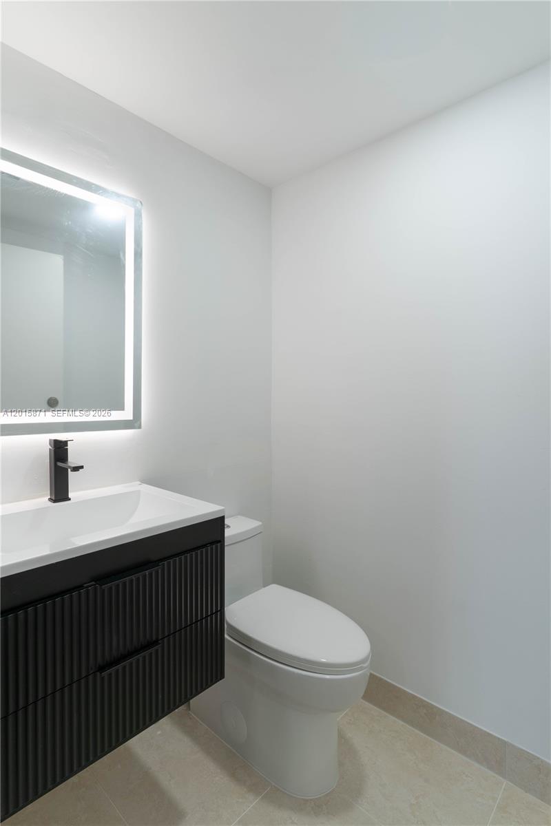 CHAPEL TRAIL II - Residential Lease