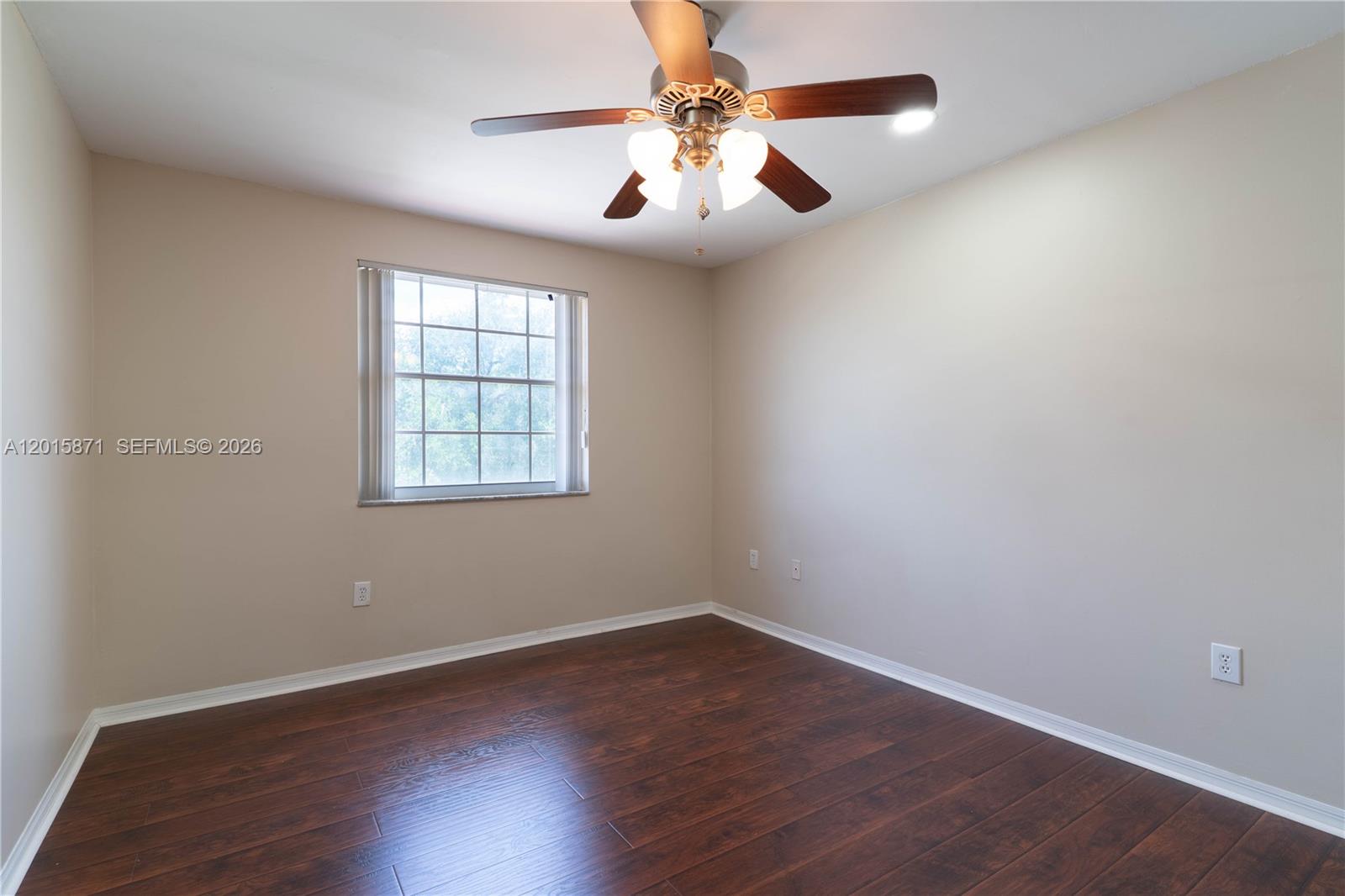 CHAPEL TRAIL II - Residential Lease