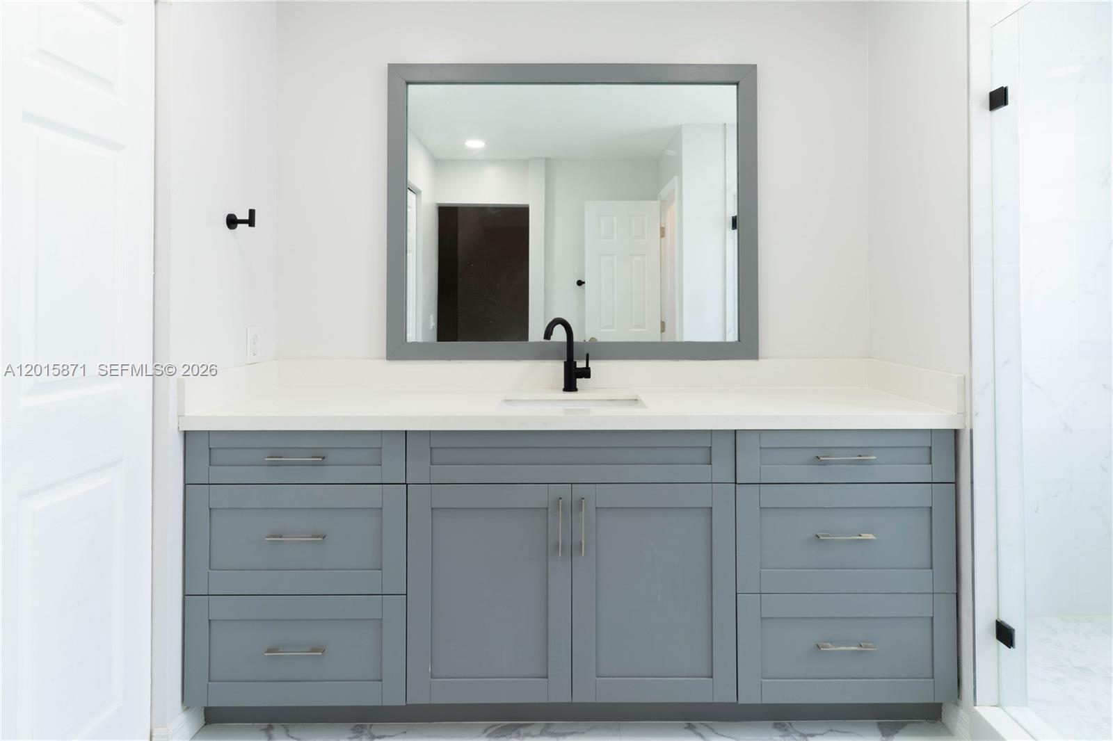 CHAPEL TRAIL II - Residential Lease