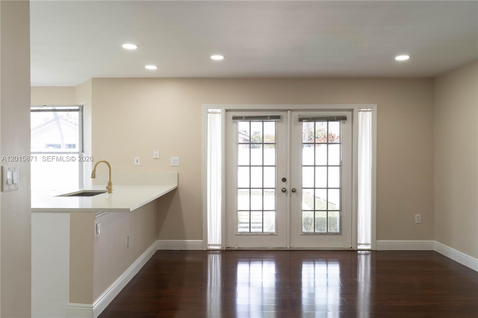 CHAPEL TRAIL II - Residential Lease