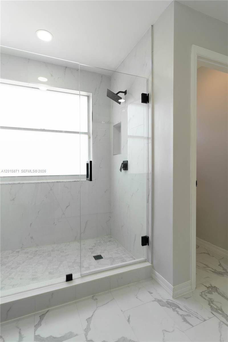 CHAPEL TRAIL II - Residential Lease