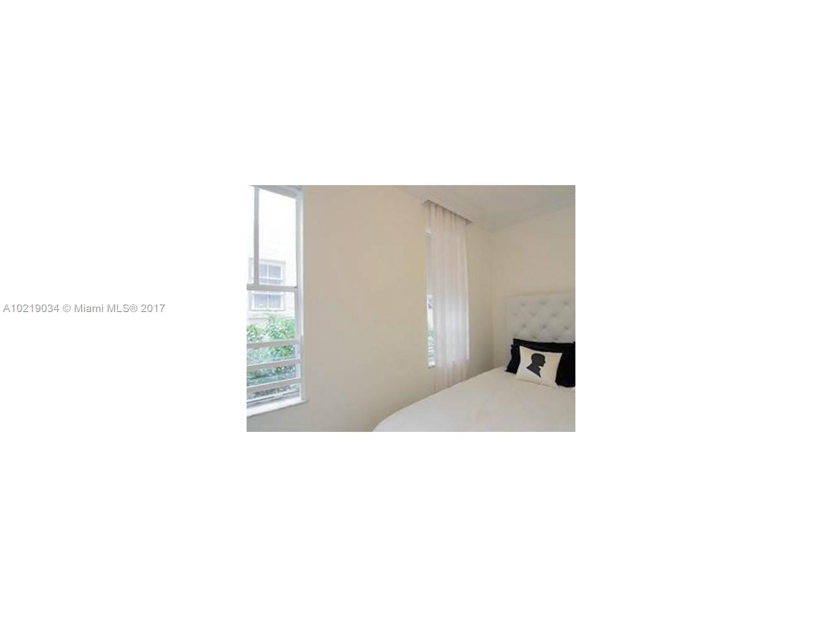 Lincoln Condo Un 16 - Residential Lease