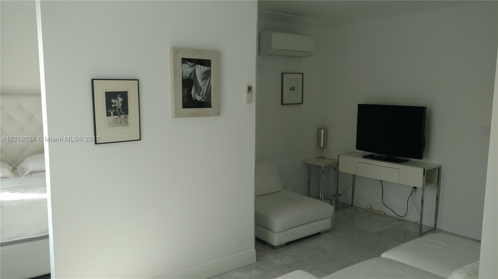 Lincoln Condo Un 16 - Residential Lease