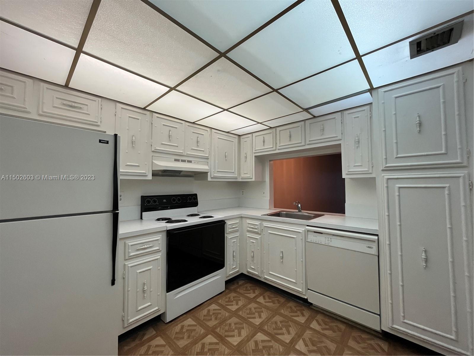 SUNRISE ISLAND 2 CONDO - Residential Lease