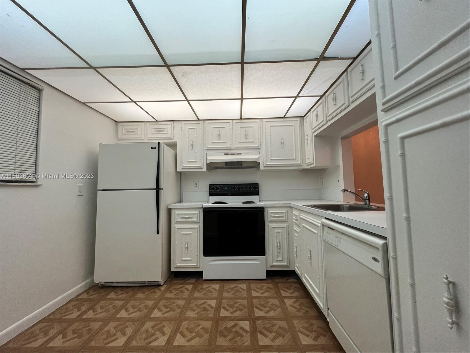 SUNRISE ISLAND 2 CONDO - Residential Lease