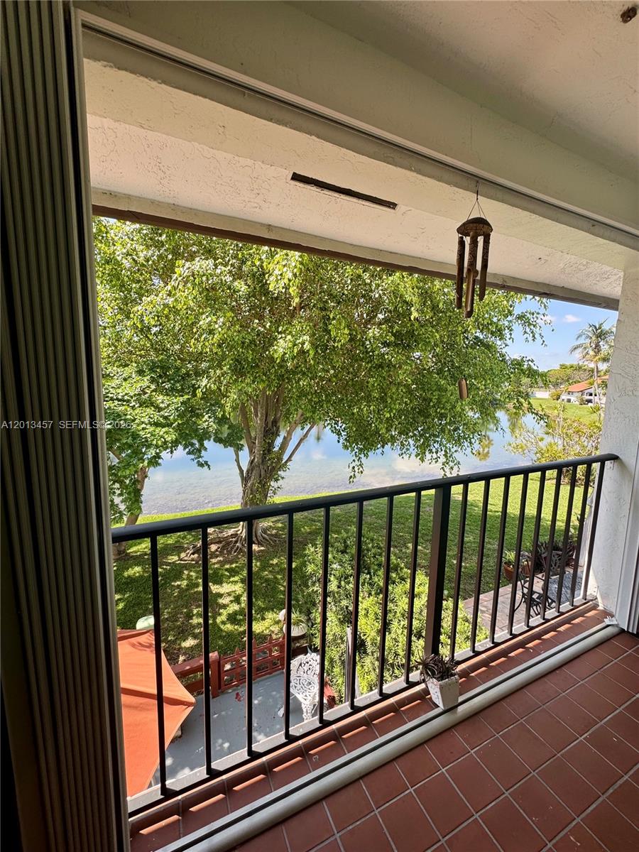 VILLA VENEZIA CONDO PH VI - Residential