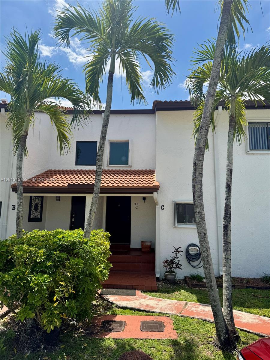 VILLA VENEZIA CONDO PH VI - Residential