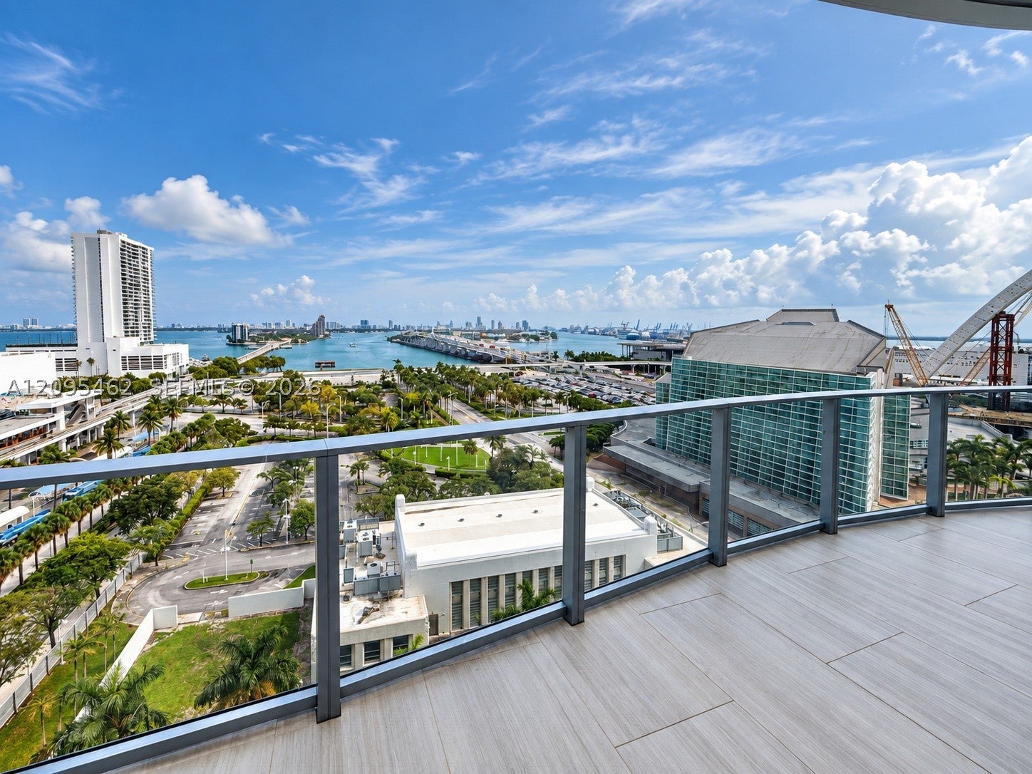 1400 Biscayne 4703