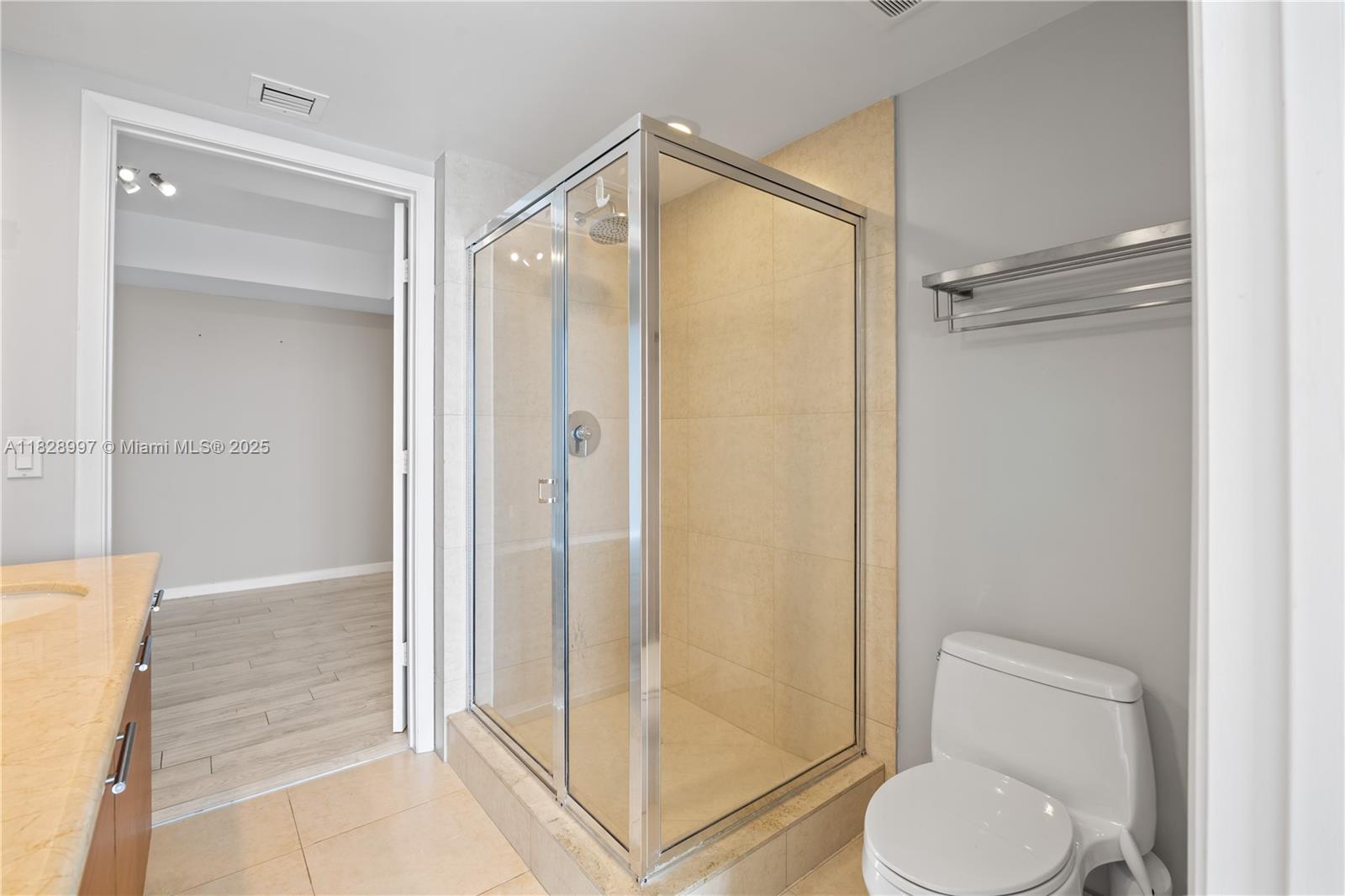 50 BISCAYNE CONDO - Residential