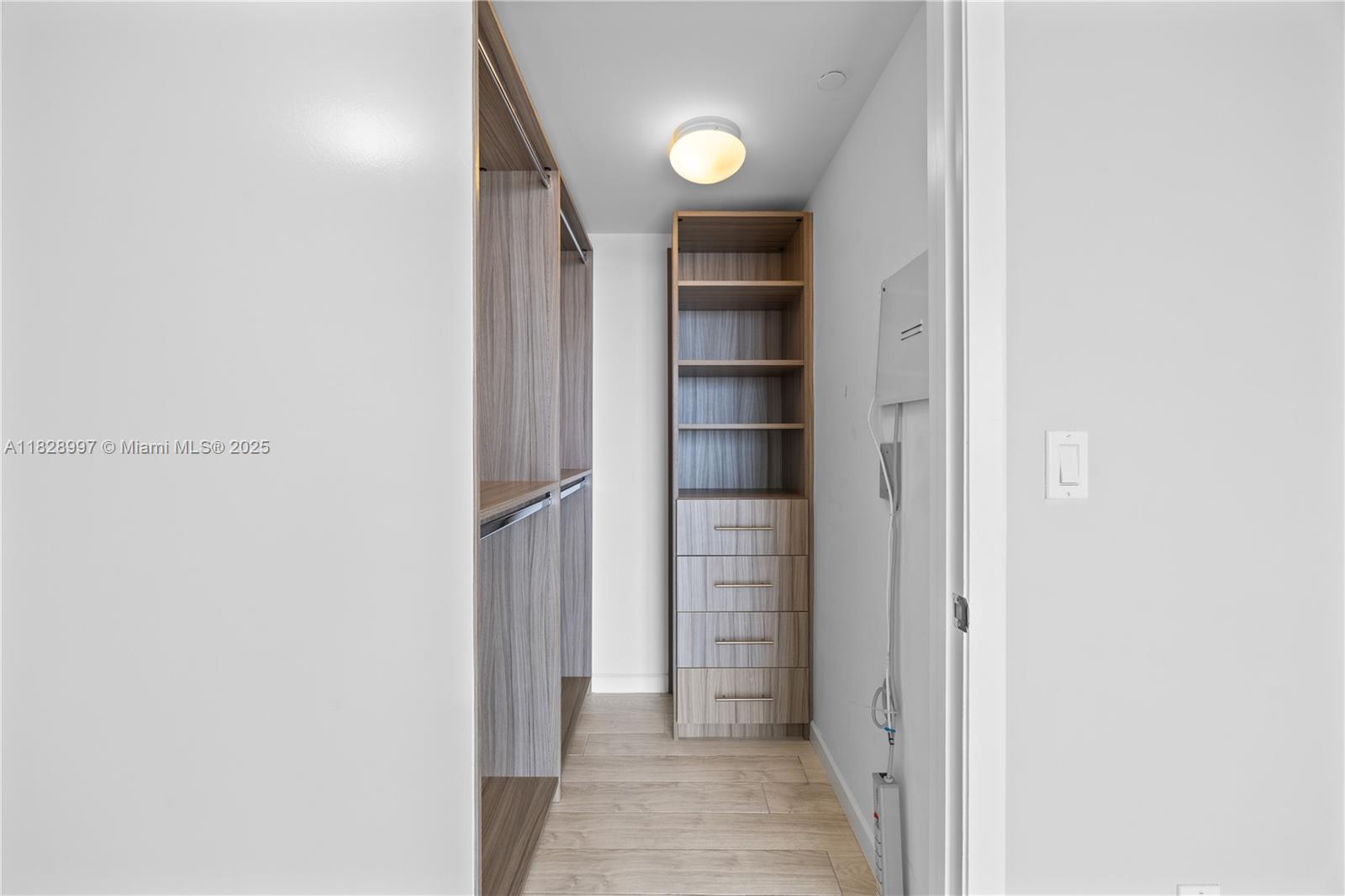 50 BISCAYNE CONDO - Residential