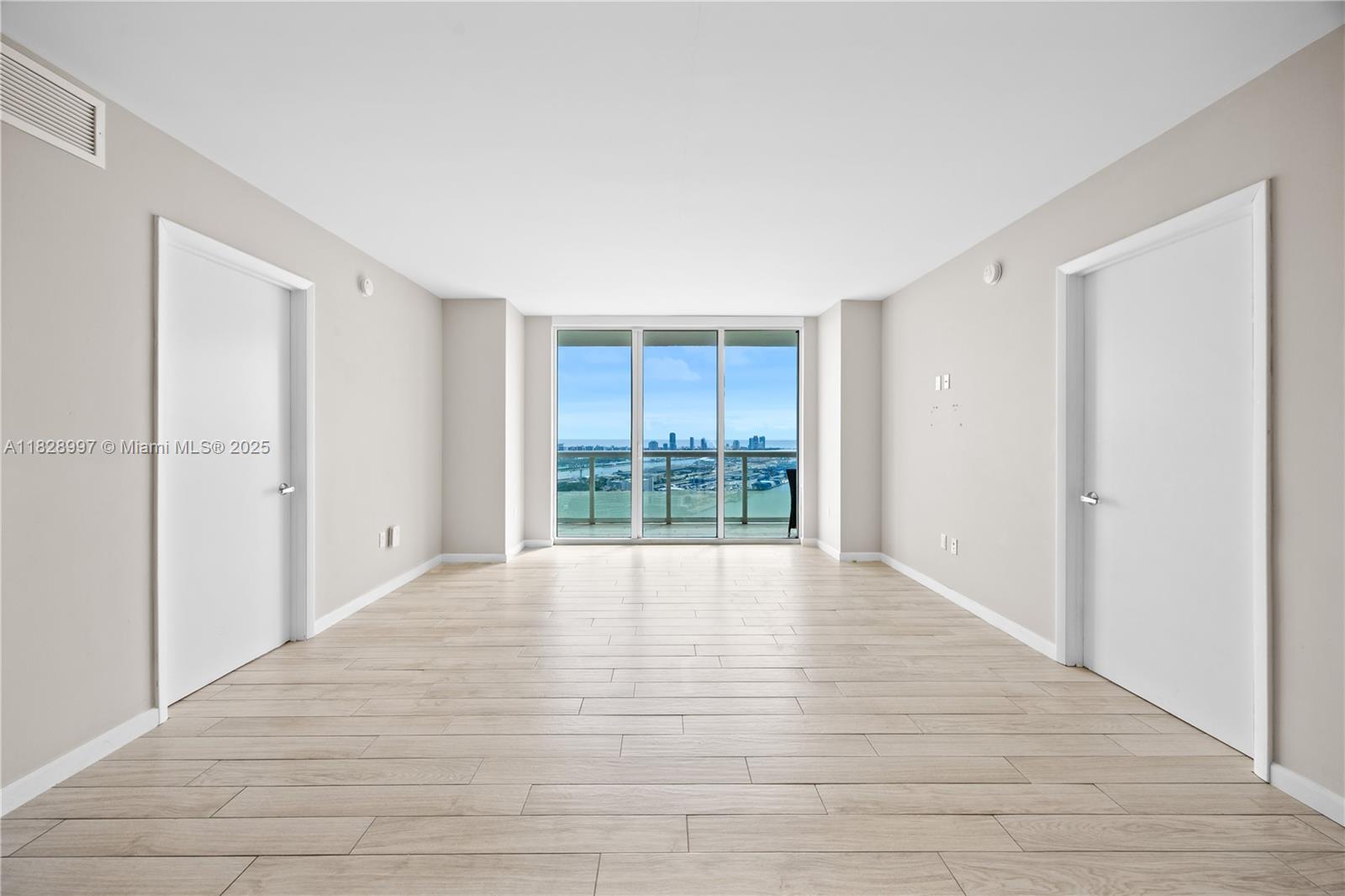 50 BISCAYNE CONDO - Residential