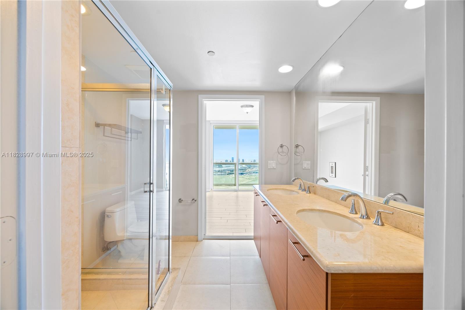 50 BISCAYNE CONDO - Residential