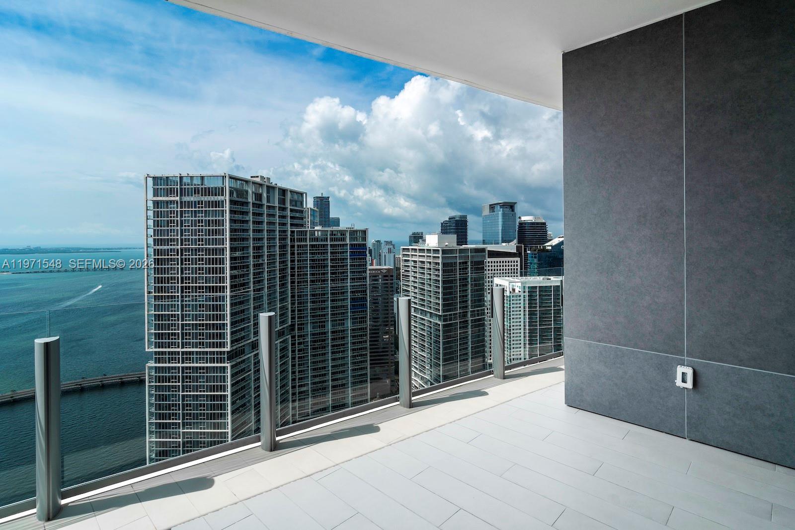 300 Biscayne Blvd Way 5005