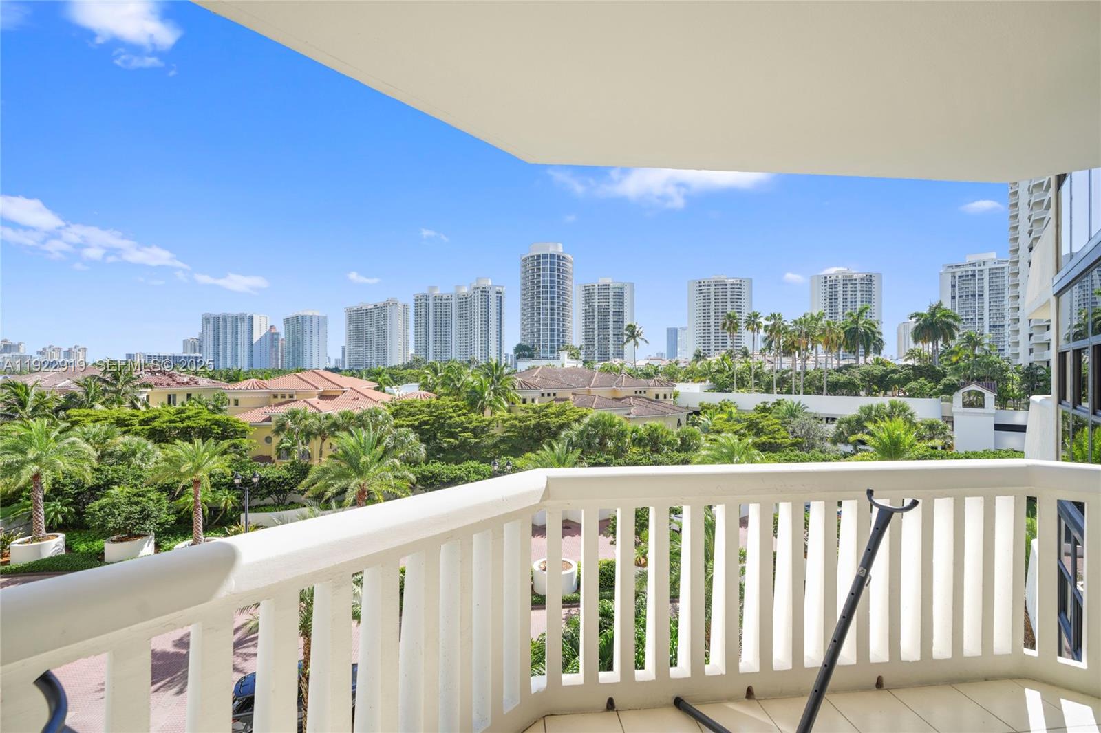 1000 ISL BLVD WILLIAMS IS - Residential Lease