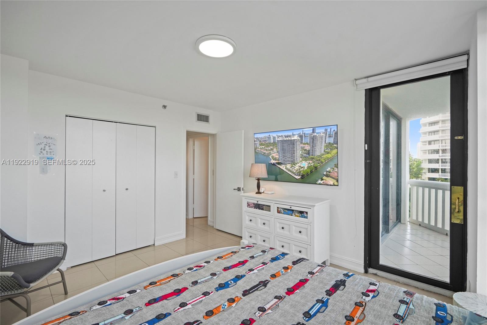 1000 ISL BLVD WILLIAMS IS - Residential Lease