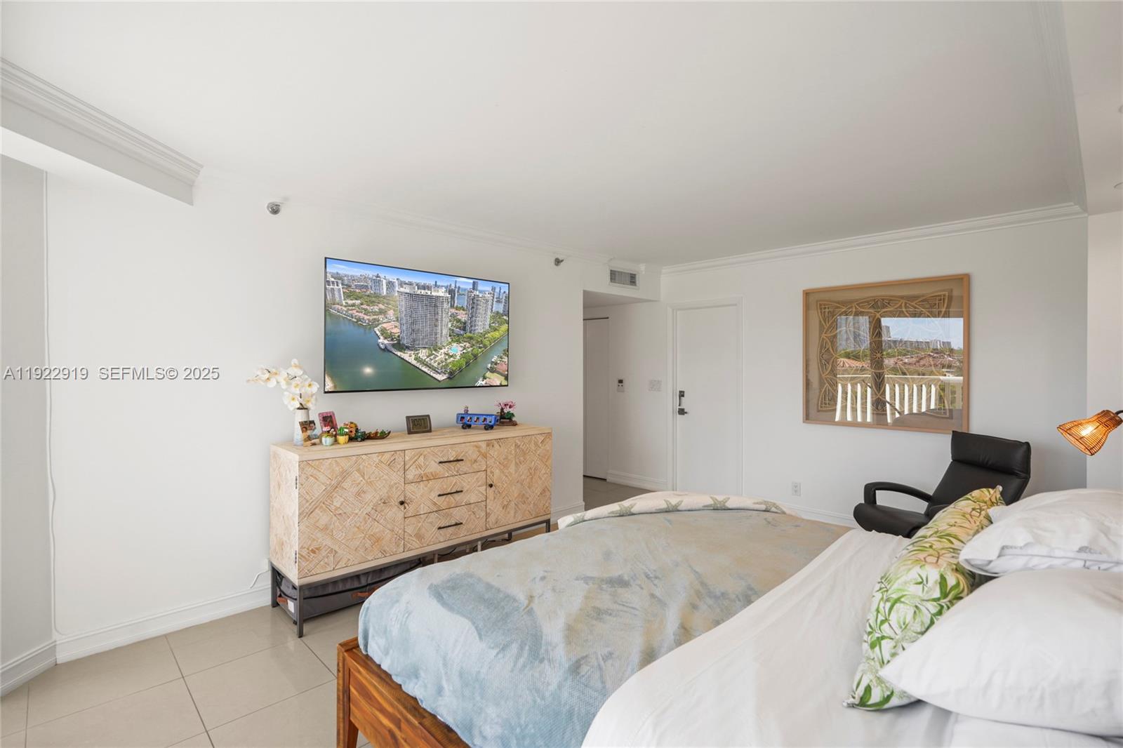 1000 ISL BLVD WILLIAMS IS - Residential Lease