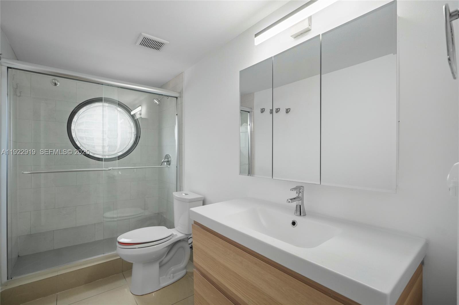 1000 ISL BLVD WILLIAMS IS - Residential Lease