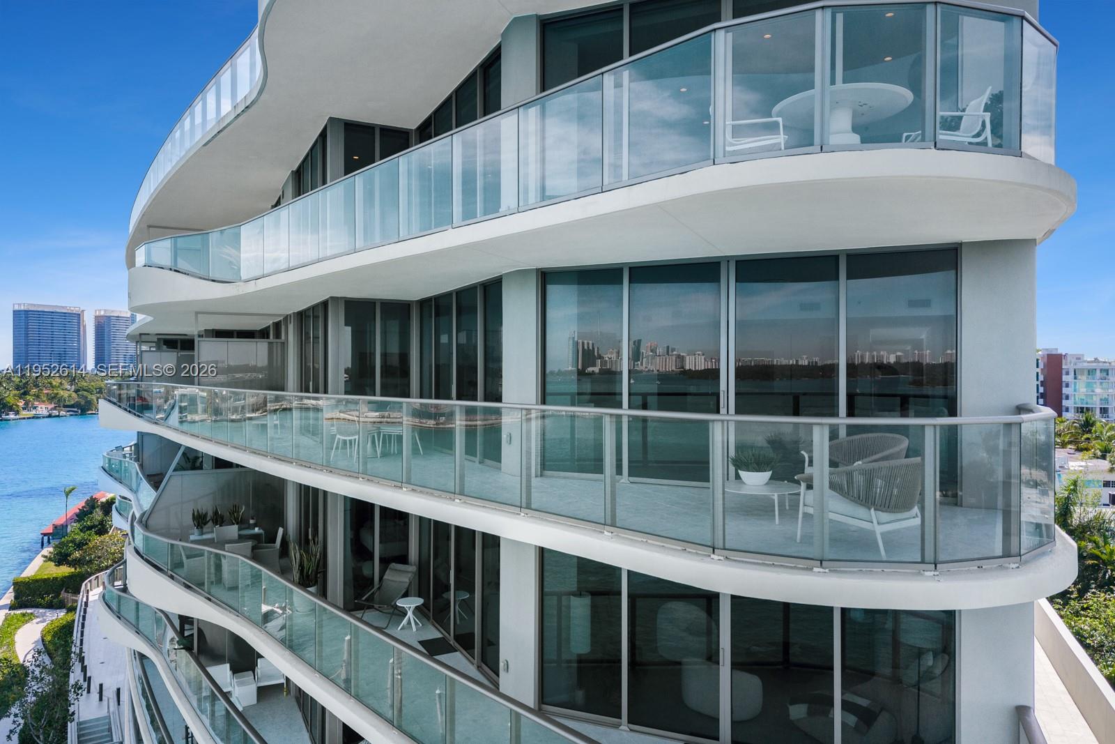 Onda Residences - Residential