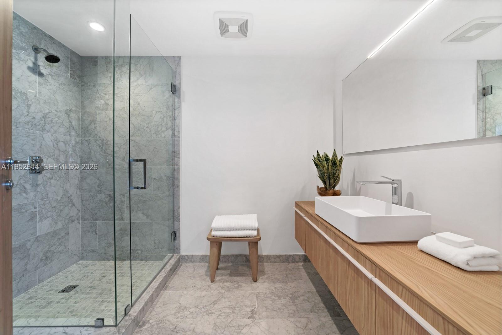 Onda Residences - Residential