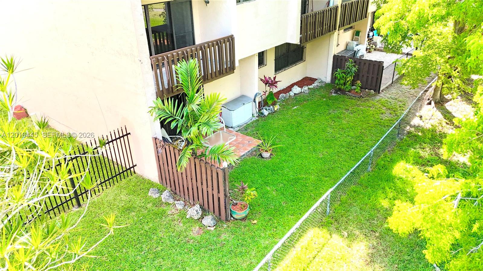 INDIAN SUMMER VILLAGE II - Residential