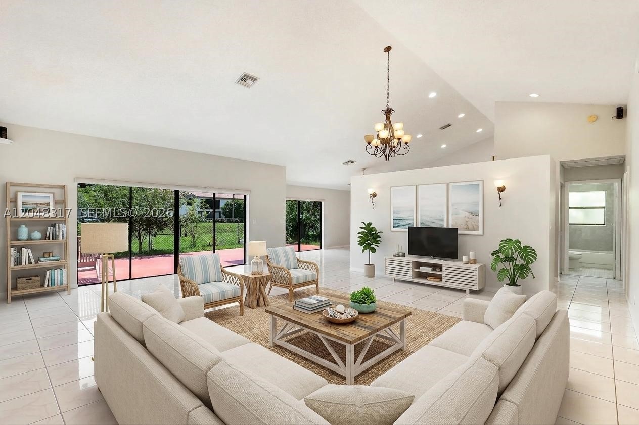 9496 Sun Pointe Dr
