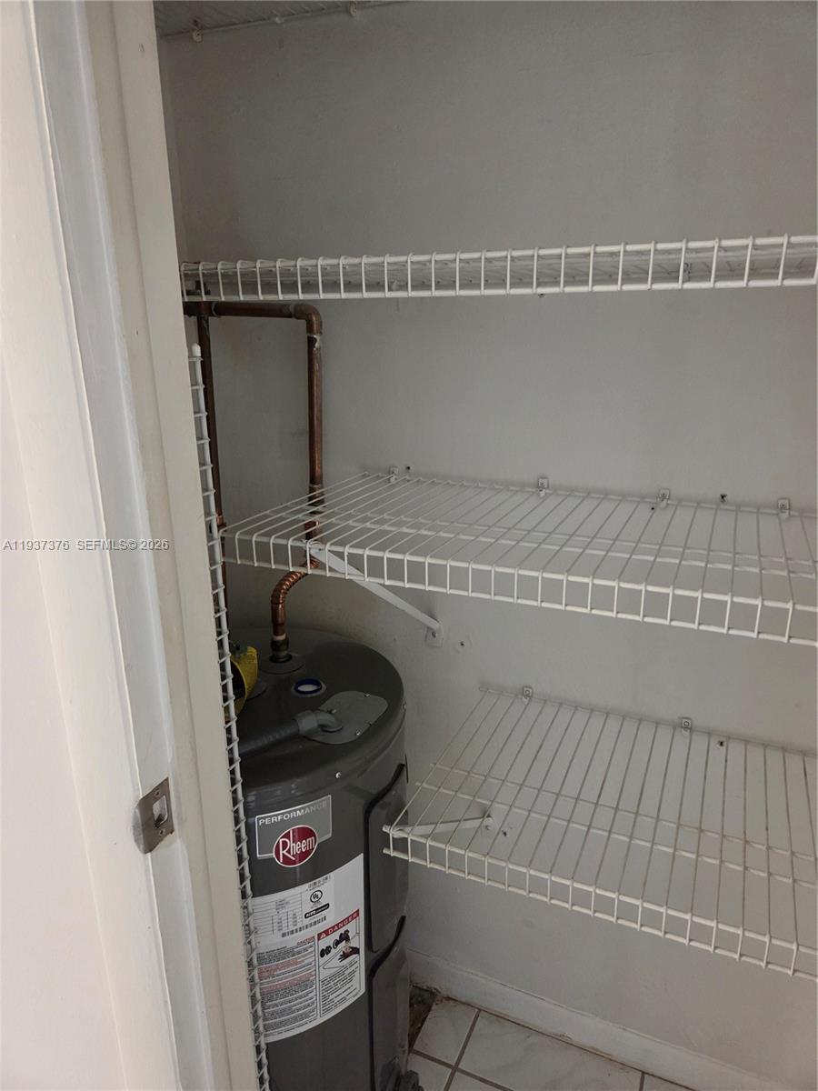 VILLA MARIE CONDO - Residential