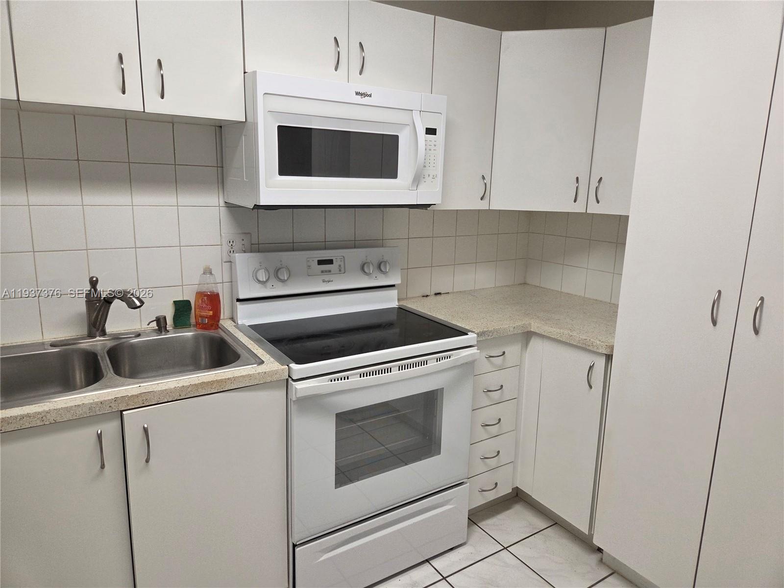 VILLA MARIE CONDO - Residential