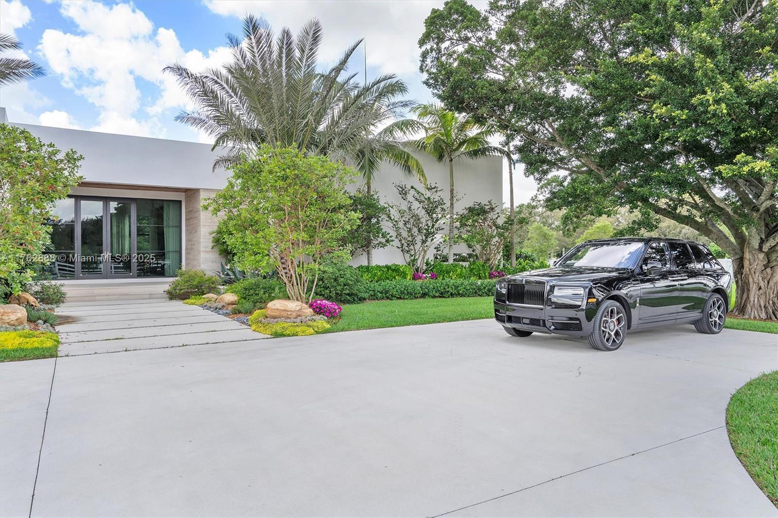 6125 Stallion Way