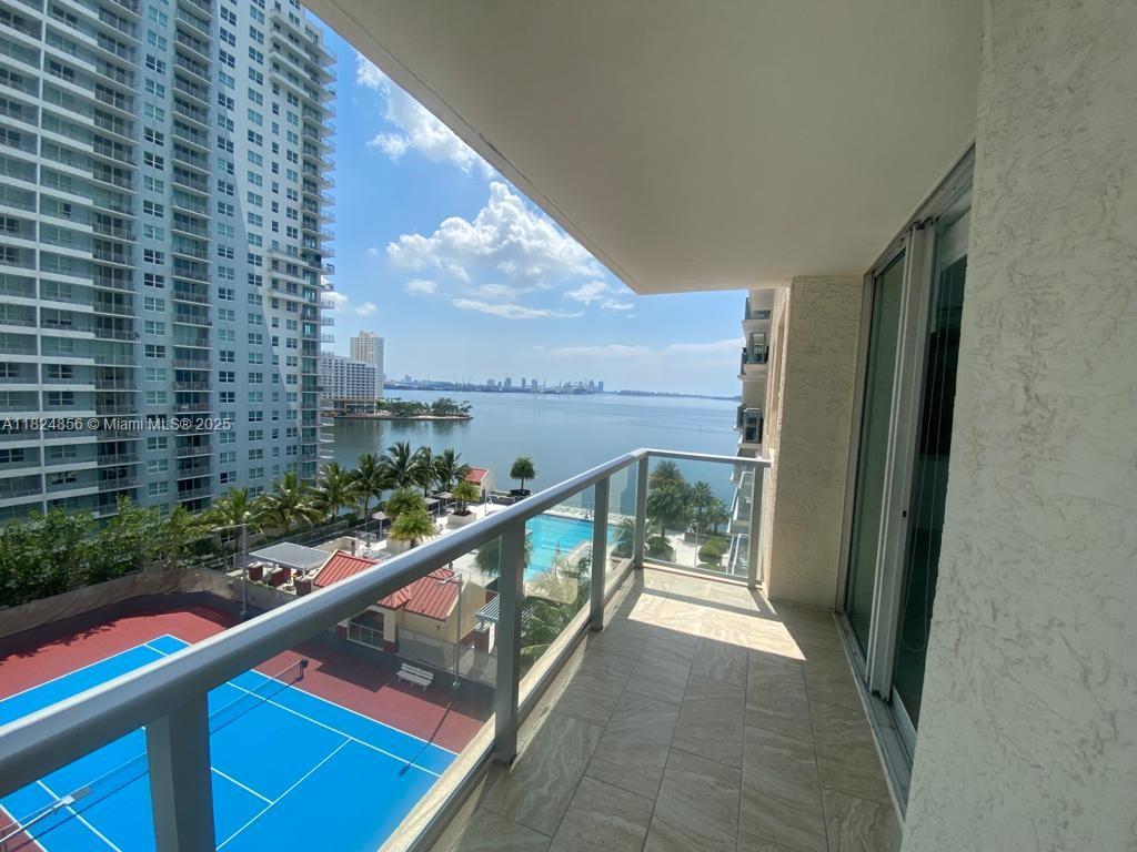 THE MARK ON BRICKELL COND - Residential