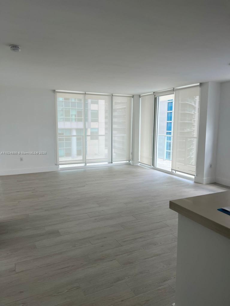 THE MARK ON BRICKELL COND - Residential