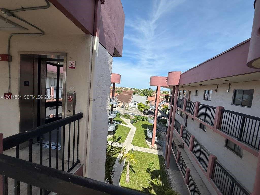 5400 W 21st Ct 403