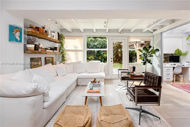 BISCAYNE KEY ESTATES - Residential