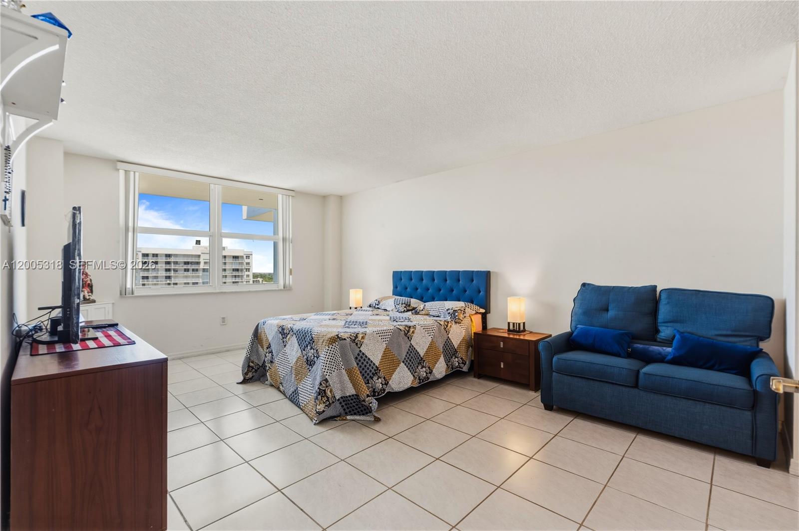 ADMIRALS PORT - Residential