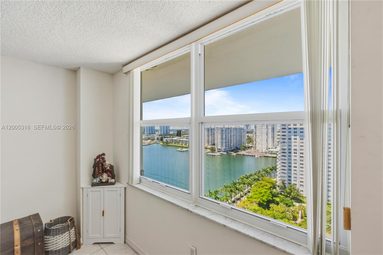 ADMIRALS PORT - Residential
