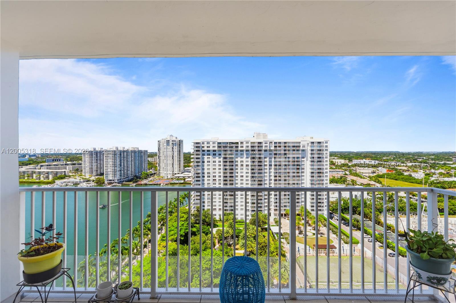ADMIRALS PORT - Residential