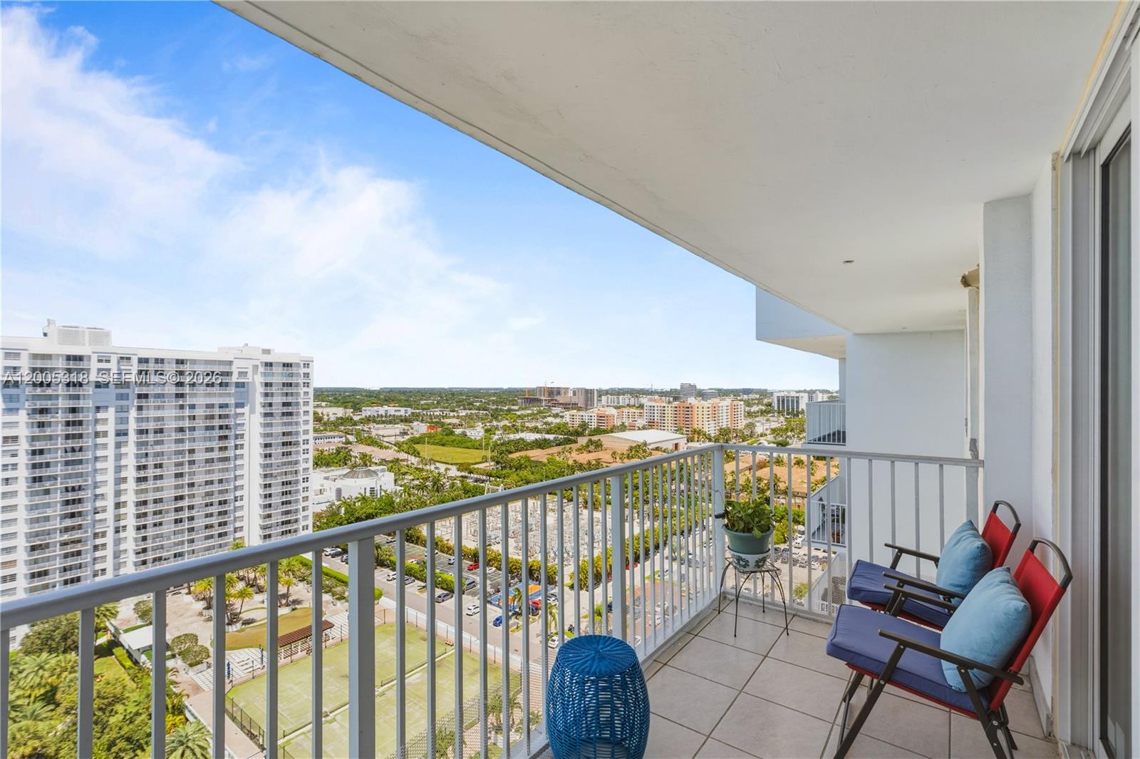 ADMIRALS PORT - Residential