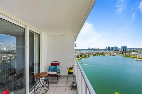 Photo of 2851 NE 183rd St #2012E, Aventura, FL 33160 (MLS # A12005318)